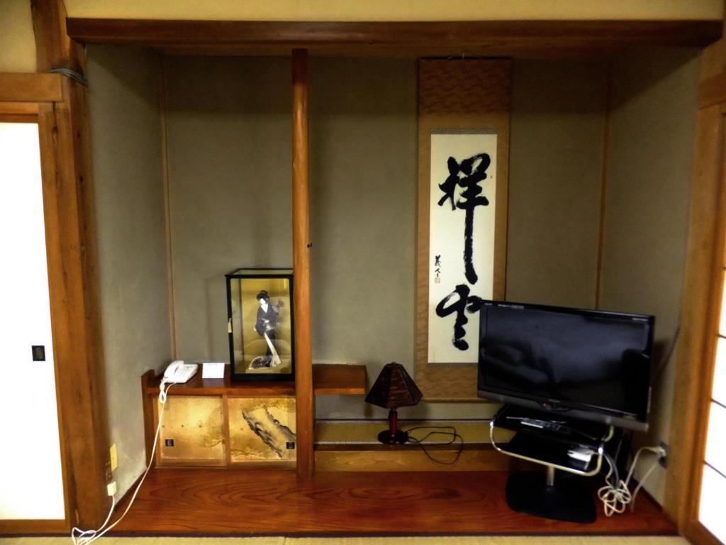 Oshi Ryokan Nagano Bilik gambar